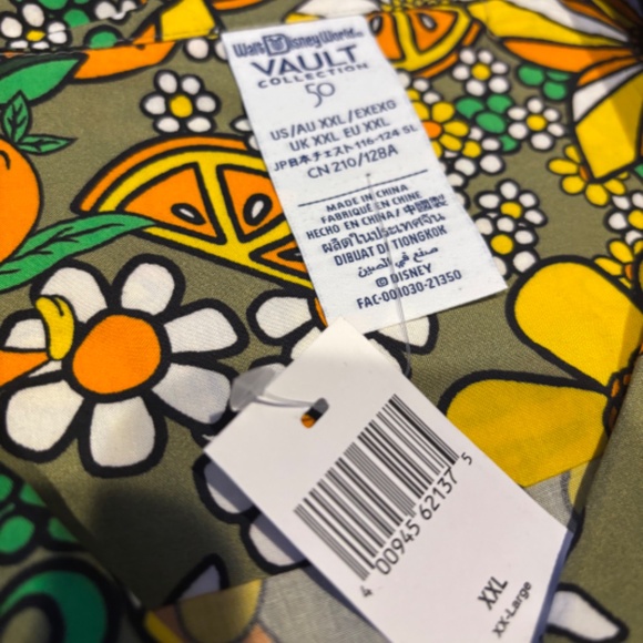 Walt Disney World Shirt Mens Small Orange Bird Button Up 50th Vault NWT - Picture 3 of 5